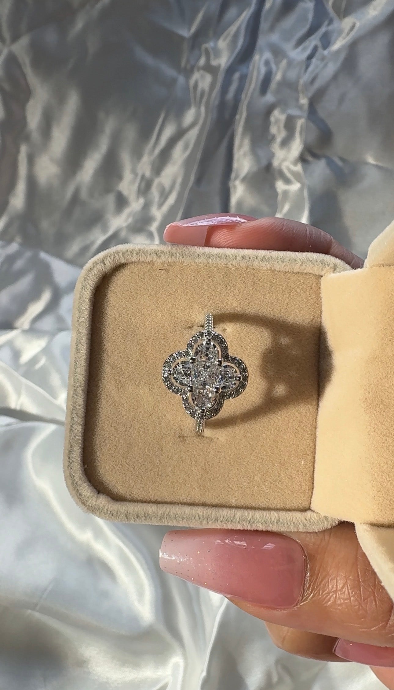 Fleur Ring